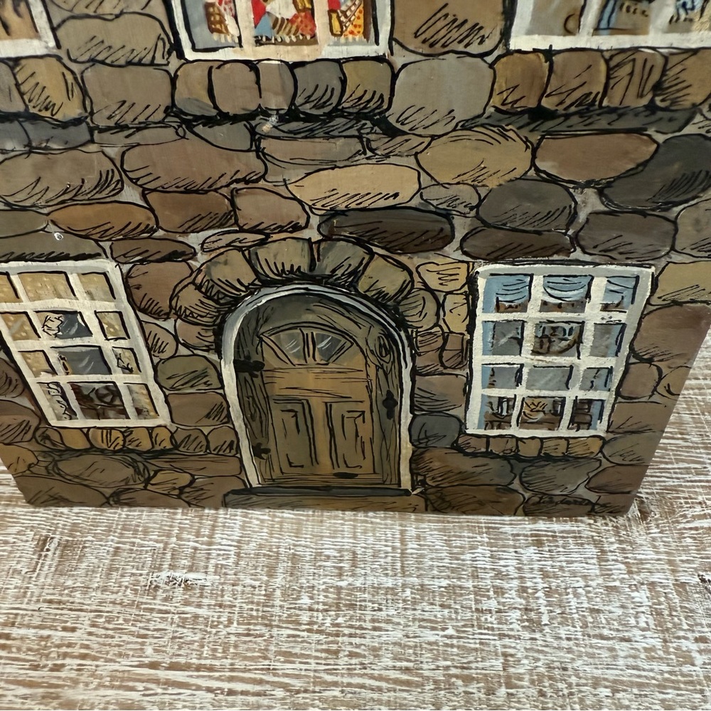Vintage Handmade and Hand-painted in Massachusetts wooden houses and lighthouses - Picture 12 of 16